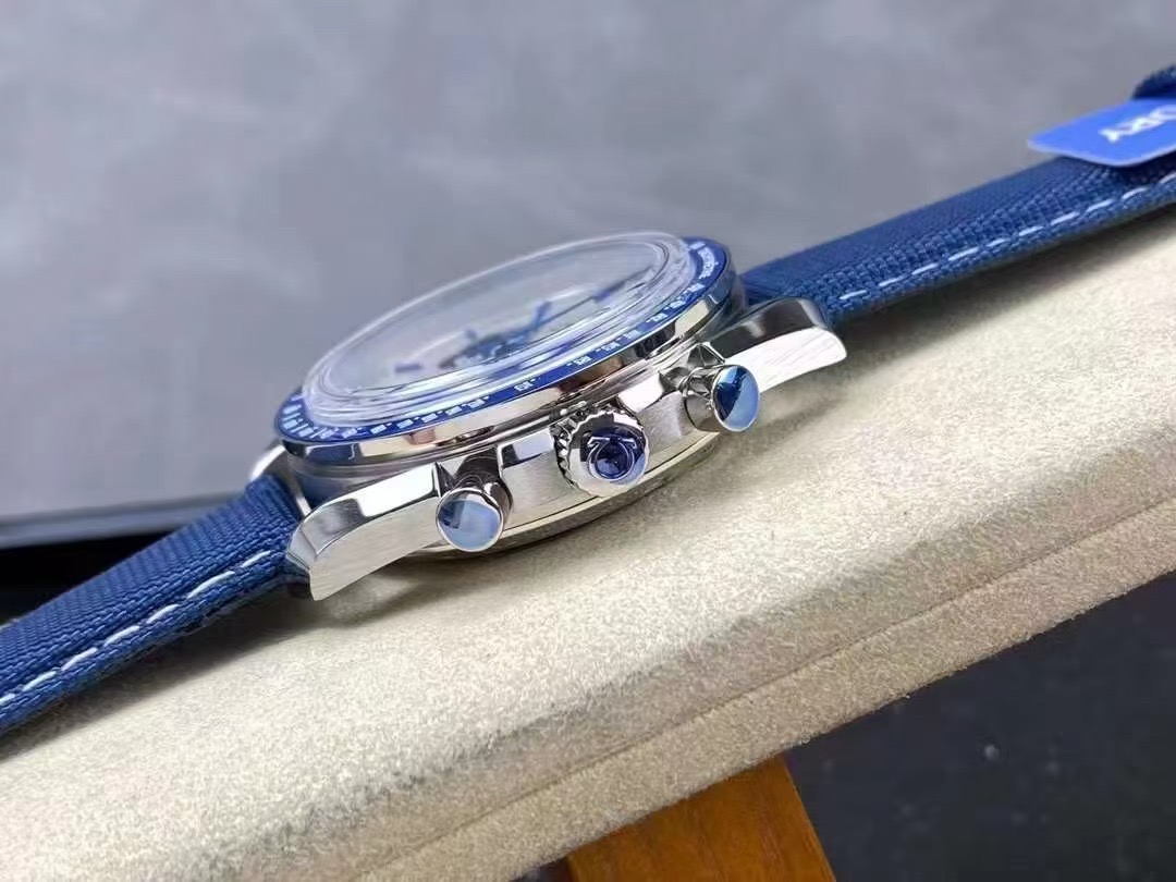 🕹️ Omega THE SPEEDMASTER “SILVER SNOOPY AWARD” 50TH ANNIVERSARY (1:1) Grade - Image 7