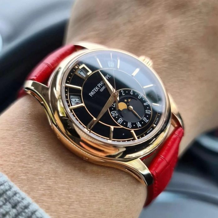 Patek Philippe Complications Annual Calendar – Ref. 5205R-011