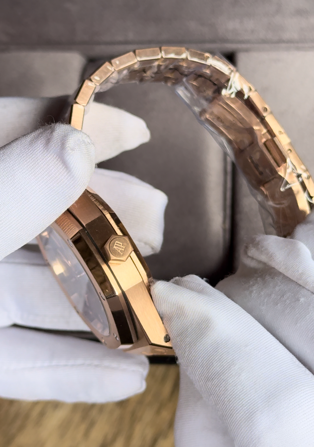 Audemars Piguet Royal Oak Tourbillon Rose Gold– Master Grade (Fly-Wheel) - Image 3