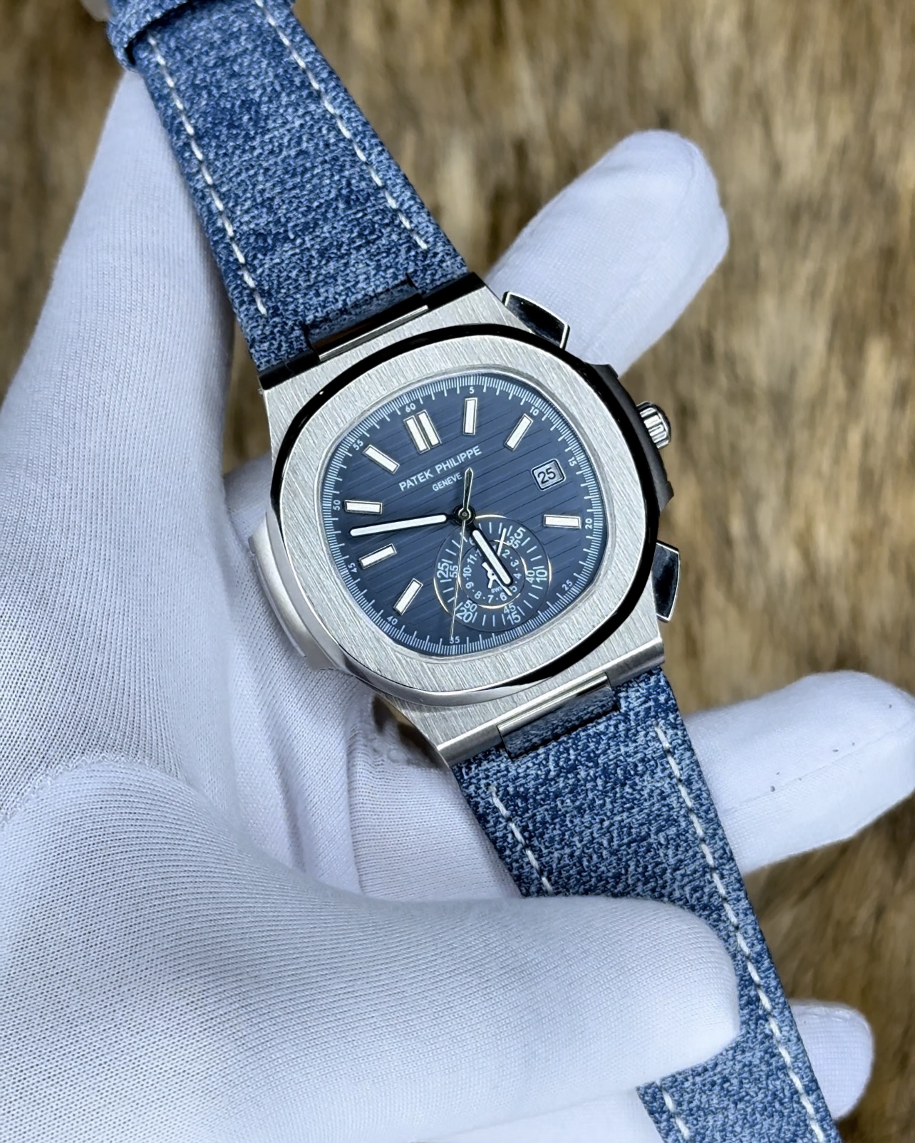 Patek Philippe Nautilus Master Grade 5980 Flyback Chronograph Blue Gray Dial - Image 2
