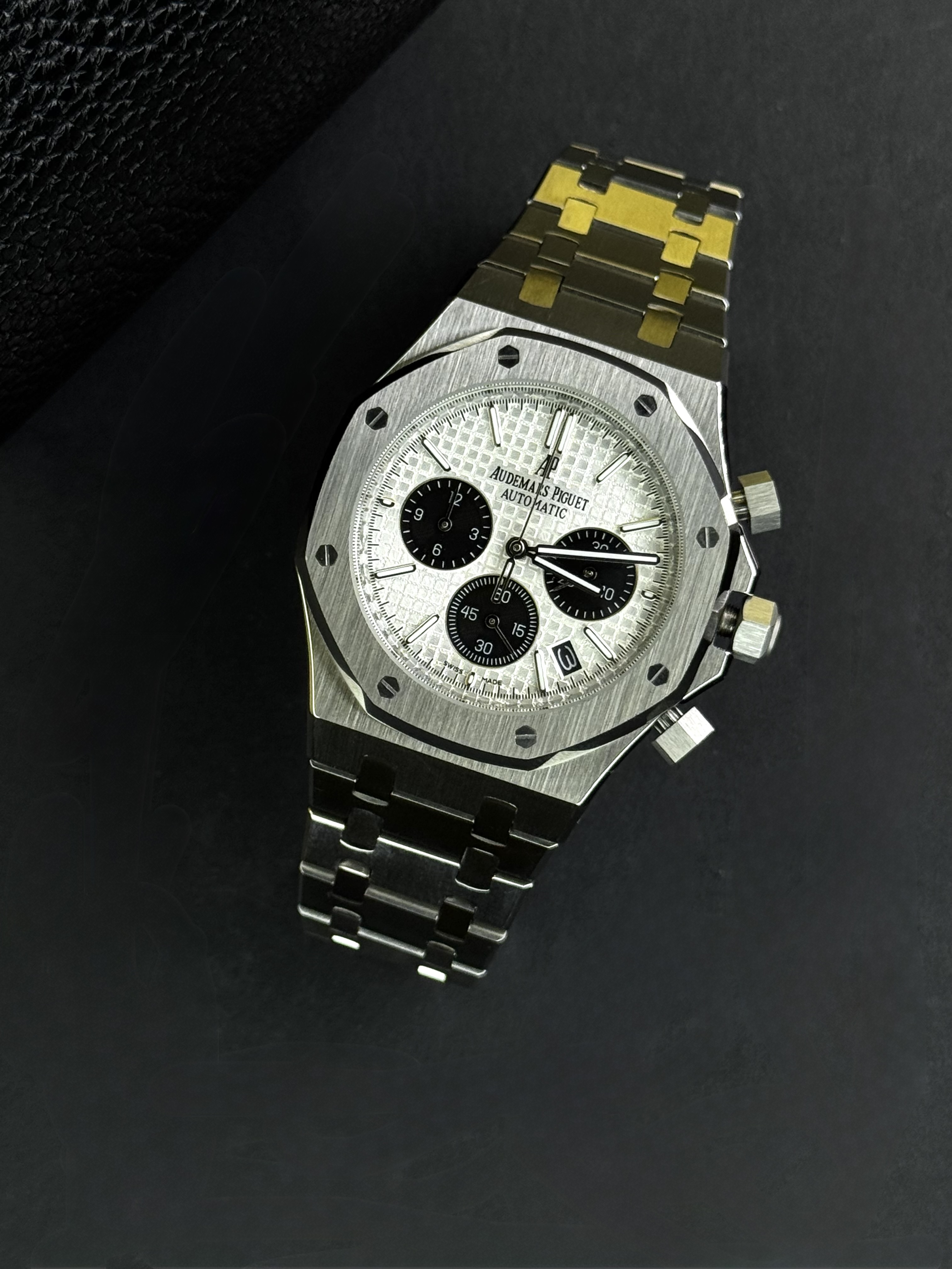 Audemars Piguet Royal Oak Chronograph – Panda Dial (AAA Grade ...