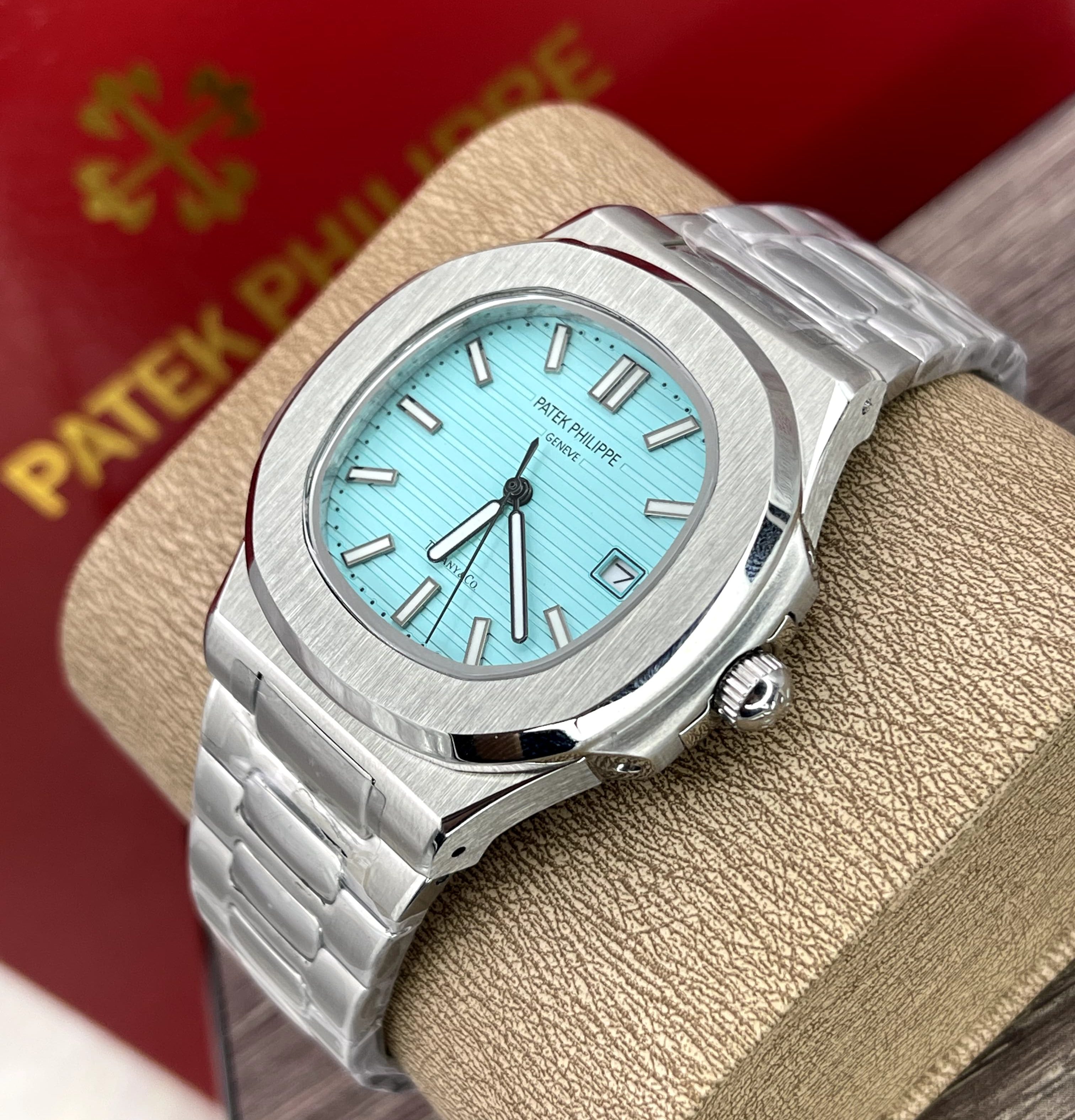 Patek Philippe Nautilus 5711 Ultra-Thin – Tiffany Blue Dial - Euro Grade Replica
