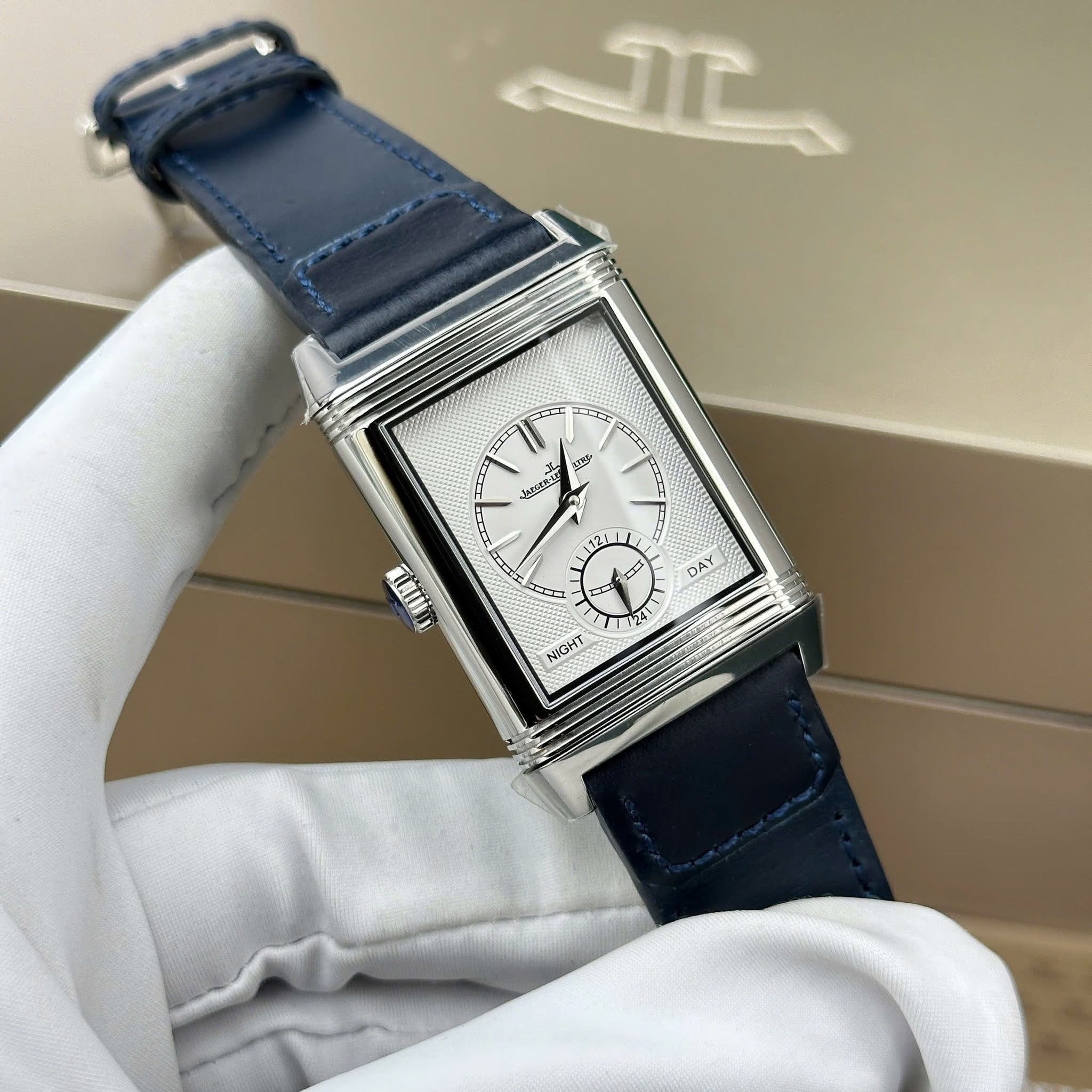 Jaeger-LeCoultre Reverso Tribute Duoface Small Seconds watch | 1:1 Swiss Grade - Image 4