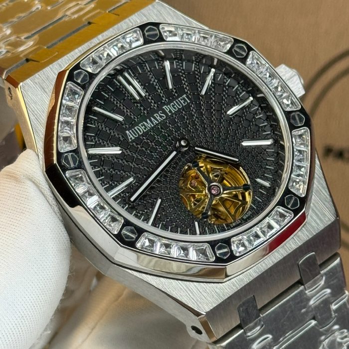 Audemars Piguet Royal Oak Tourbillon — Master Grade (Diamond-Set Bezel)