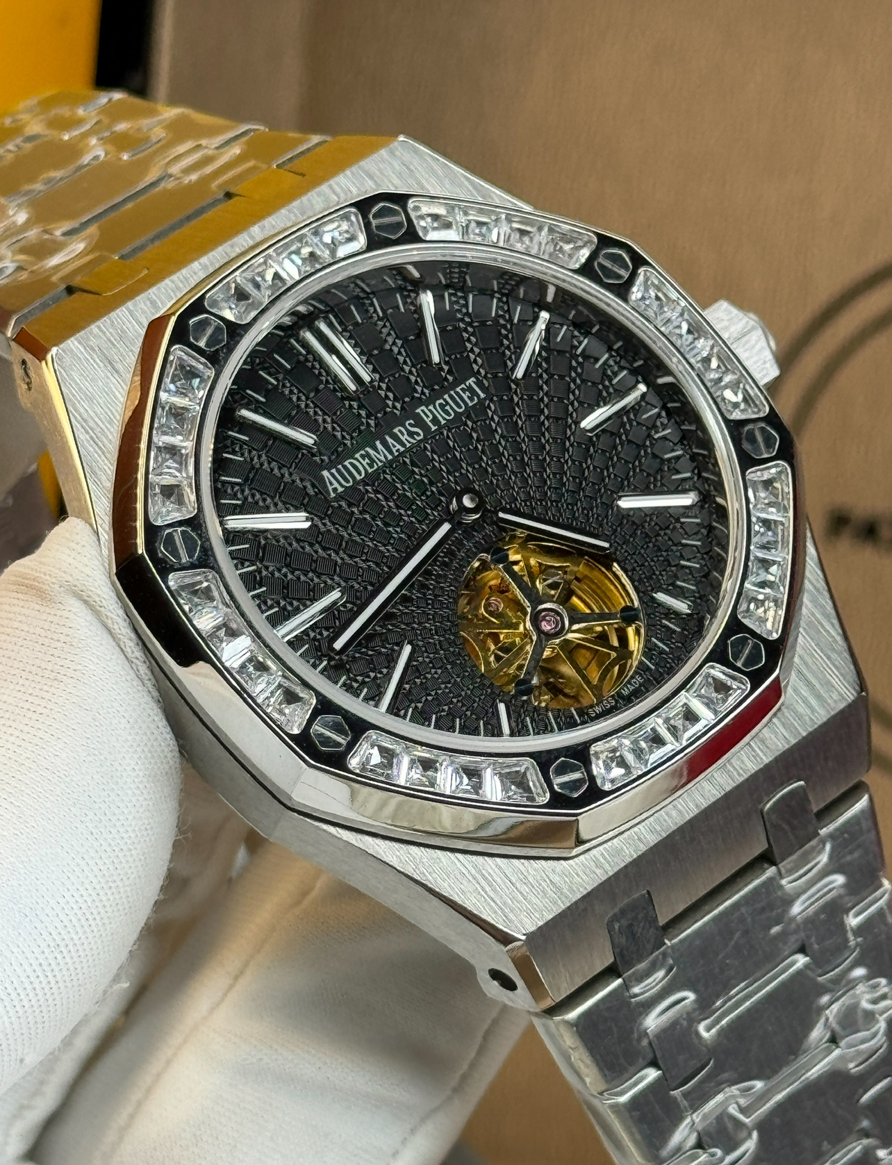 Audemars Piguet Royal Oak Tourbillon — Master Grade (Diamond-Set Bezel)