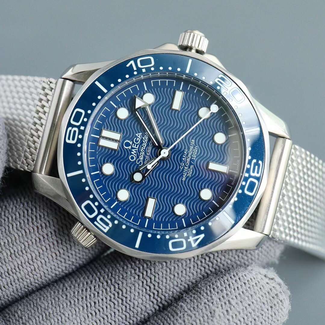 Omega Seamaster Diver 300M – 007 James Bond 60th Anniversary Edition Swiss 1:1 Grade Reference No.: 210.30.42.20.03.002 - Image 6