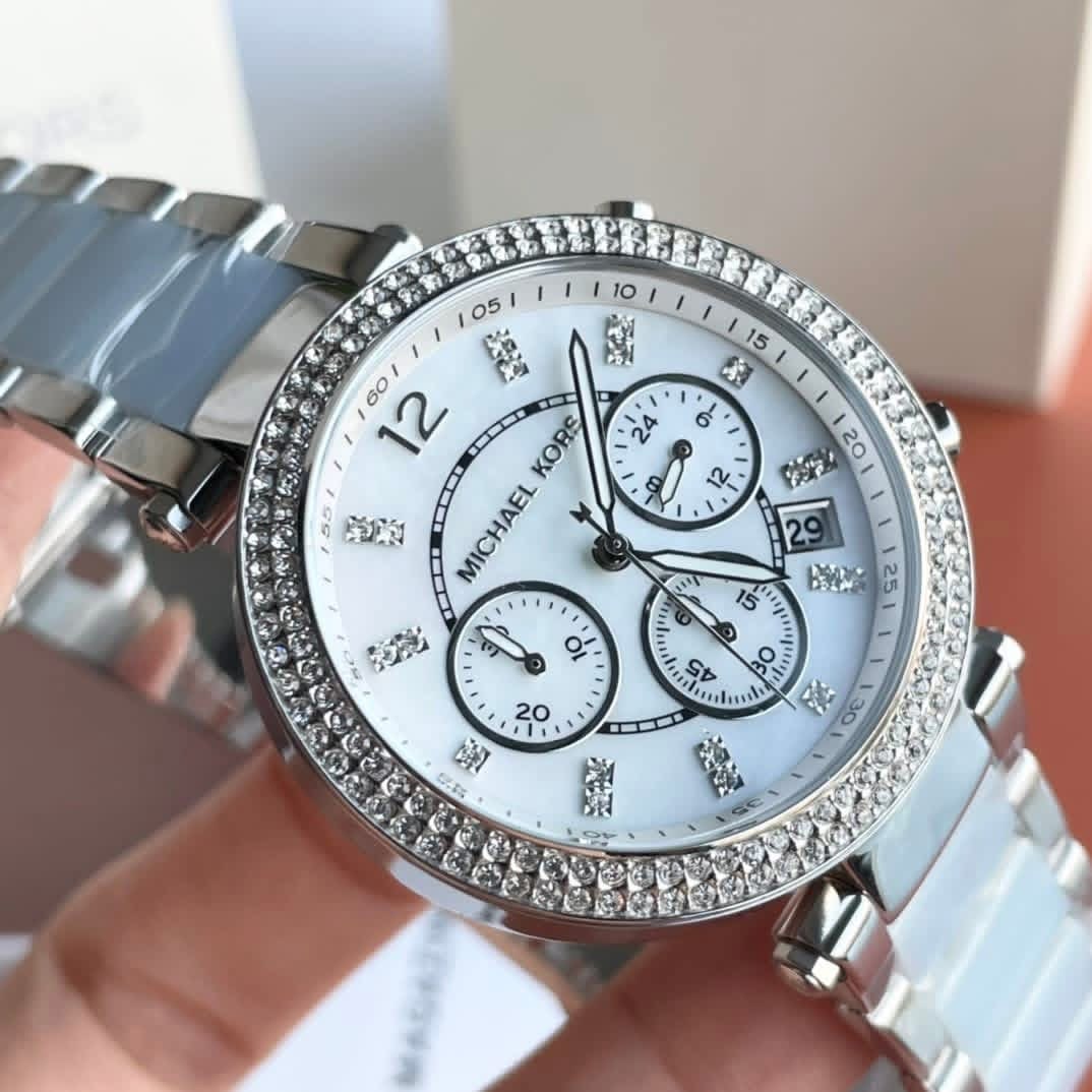 Michael Kors Parker MK6138 Authentic Ladies Chronograph Watch – Silver & Blue Band, Mother of Pearl Dial, Crystal Bezel - Image 4