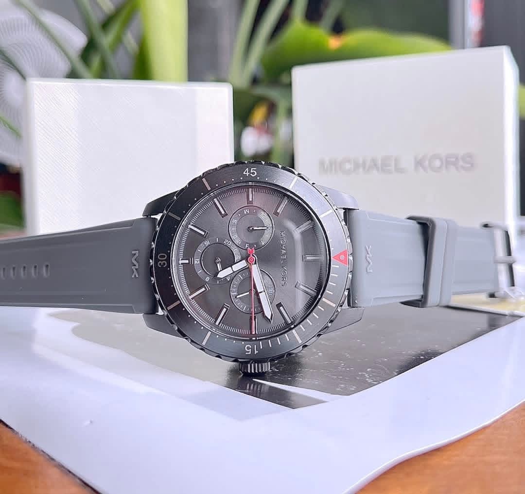 Michael Kors Cunningham MK7164 Authentic Men’s Multifunction Watch – Gray Silicone Strap - Image 2