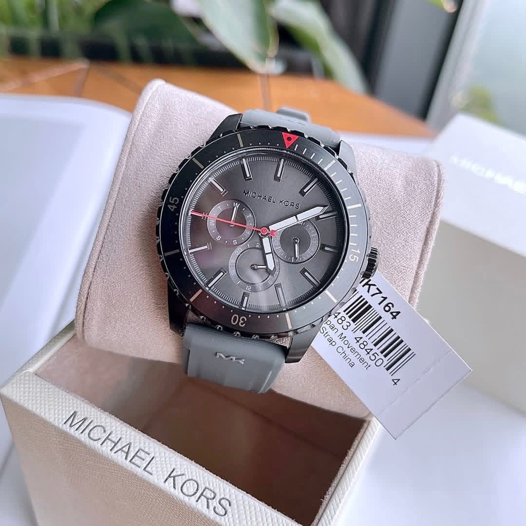 Michael Kors Cunningham MK7164 Authentic Men’s Multifunction Watch – Gray Silicone Strap