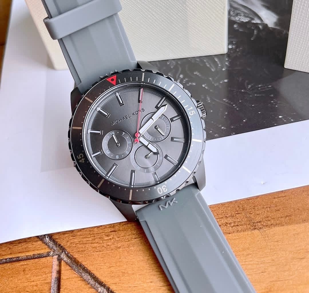 Michael Kors Cunningham MK7164 Authentic Men’s Multifunction Watch – Gray Silicone Strap - Image 3