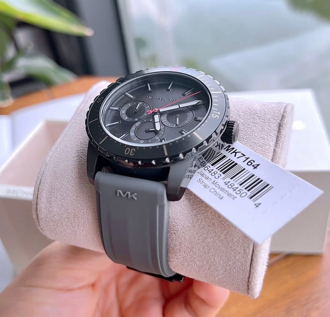 Michael Kors Cunningham MK7164 Authentic Men’s Multifunction Watch – Gray Silicone Strap - Image 6