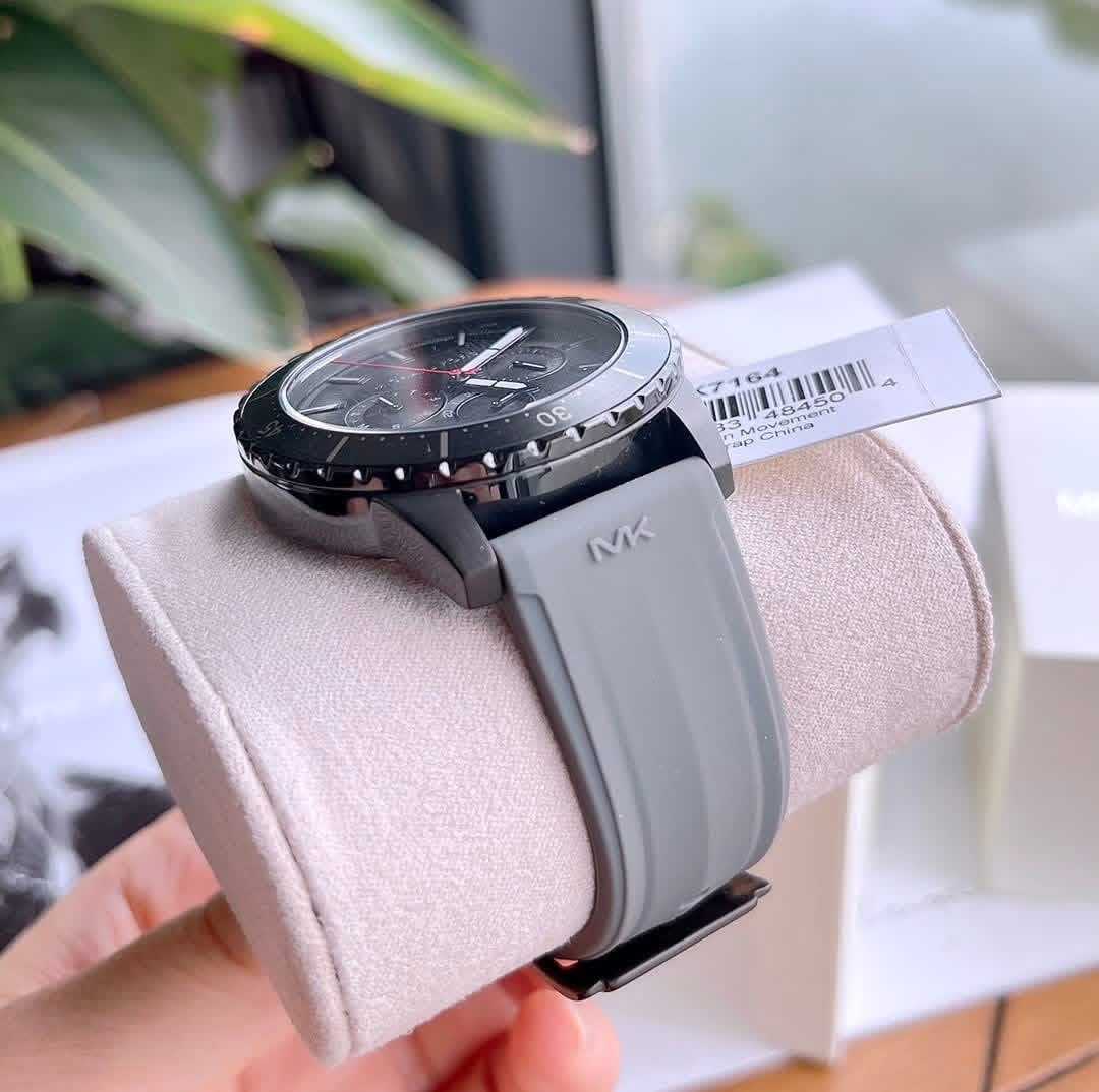 Michael Kors Cunningham MK7164 Authentic Men’s Multifunction Watch – Gray Silicone Strap - Image 4