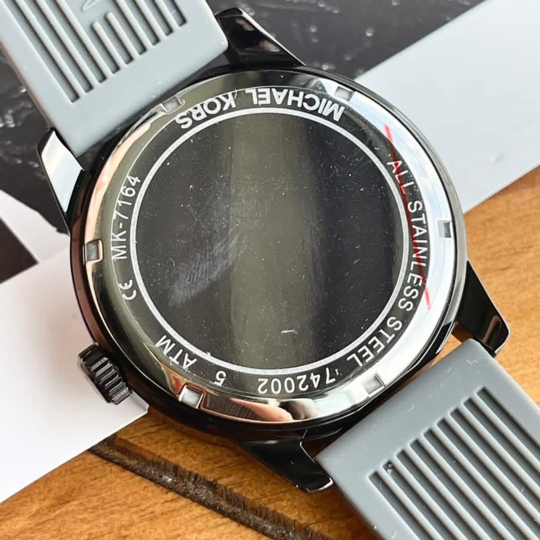 Michael Kors Cunningham MK7164 Authentic Men’s Multifunction Watch – Gray Silicone Strap - Image 9