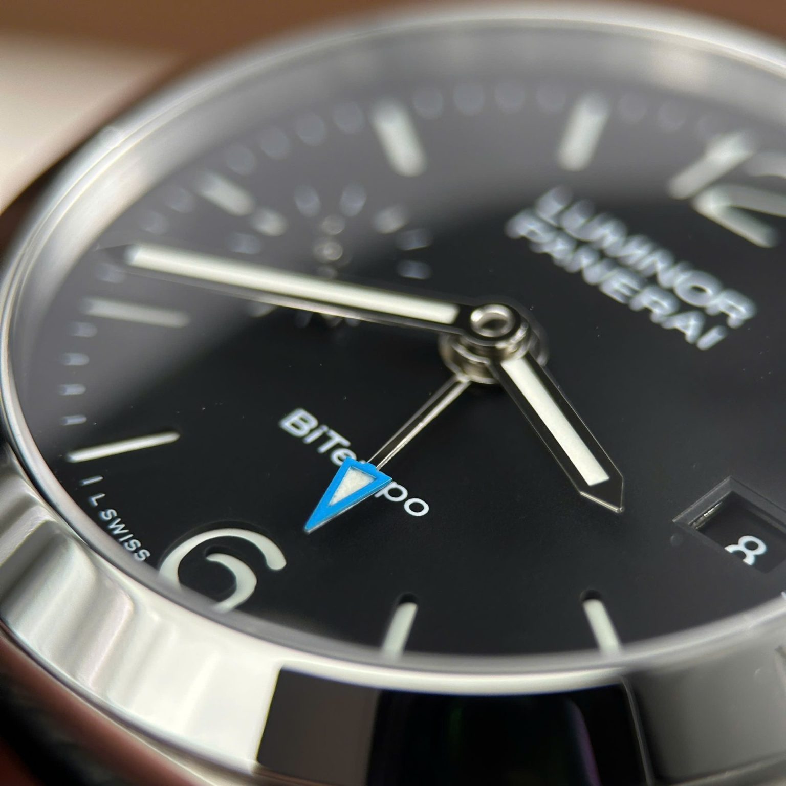 Panerai Luminor Quaranta PAM1365 Black Dial Leather Strap Swiss 1:1 Grade Watch - Image 4