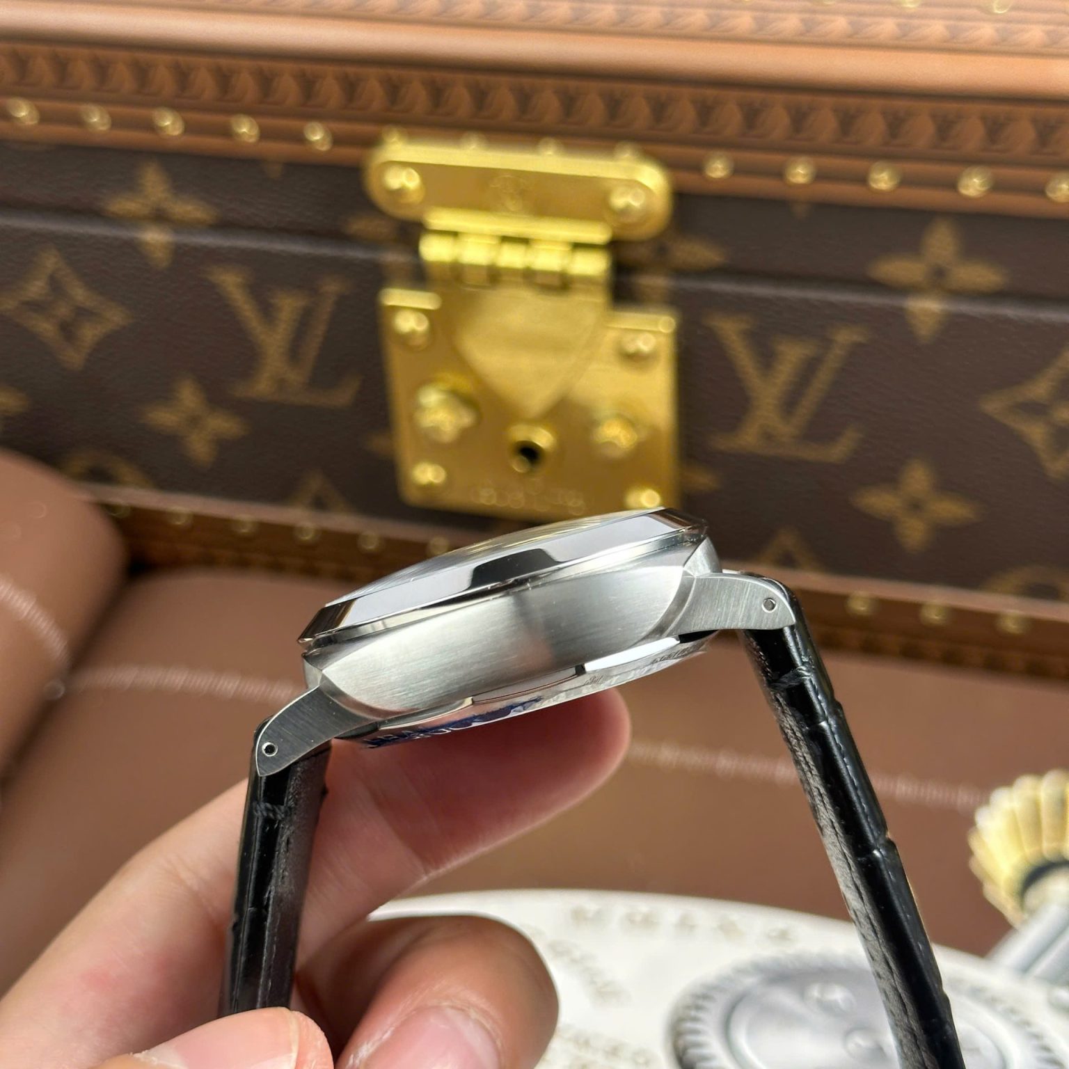 Panerai Luminor Quaranta PAM1365 Black Dial Leather Strap Swiss 1:1 Grade Watch - Image 8