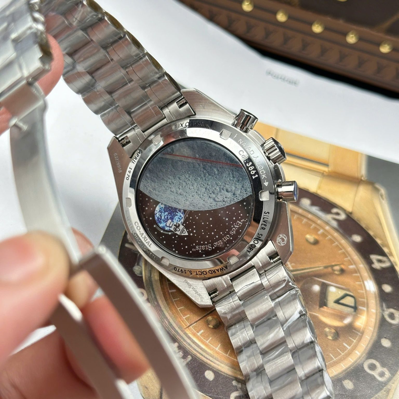 Omega Speedmaster Silver Snoopy 50th Anniversary Swiss 1:1 Grade Watch - Image 10