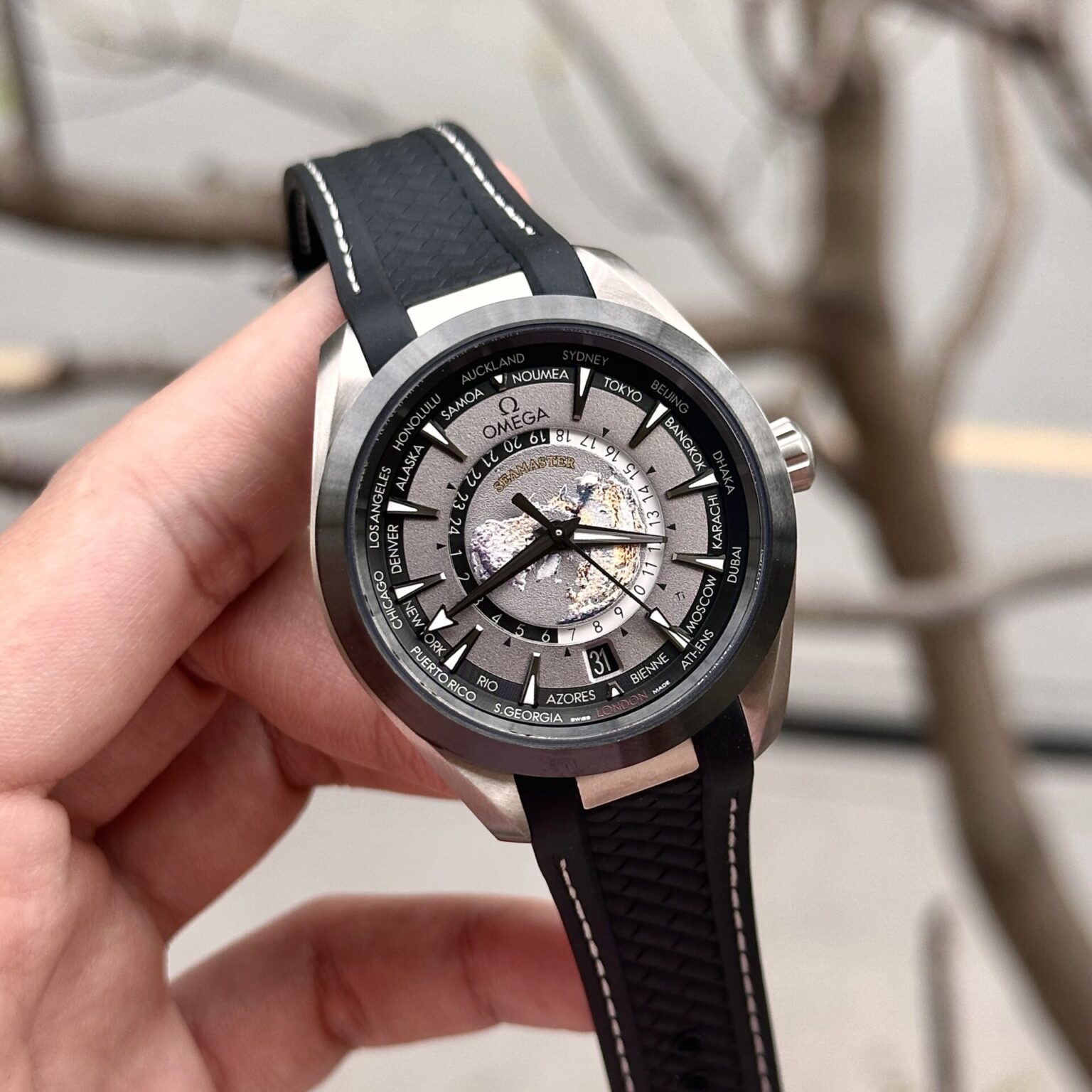Omega Aqua Terra Worldtimer Gray Dial Rubber Strap Swiss 1:1 Grade Watch - Image 2