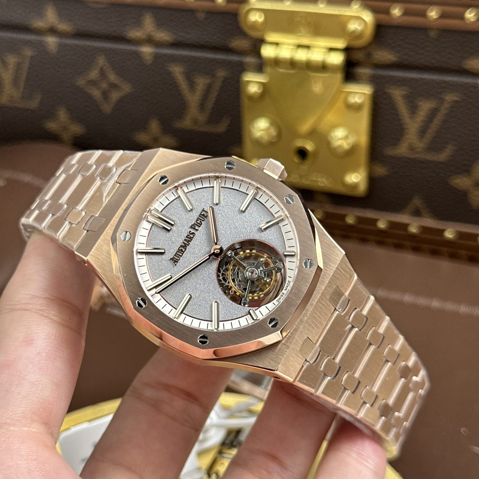 Audemars Piguet Royal Oak Selfwinding Flying Tourbillon 26730OR Replica Watches Gray Dial Metal Wire 41mm Swiss 1:1 Grade Watch - Image 2