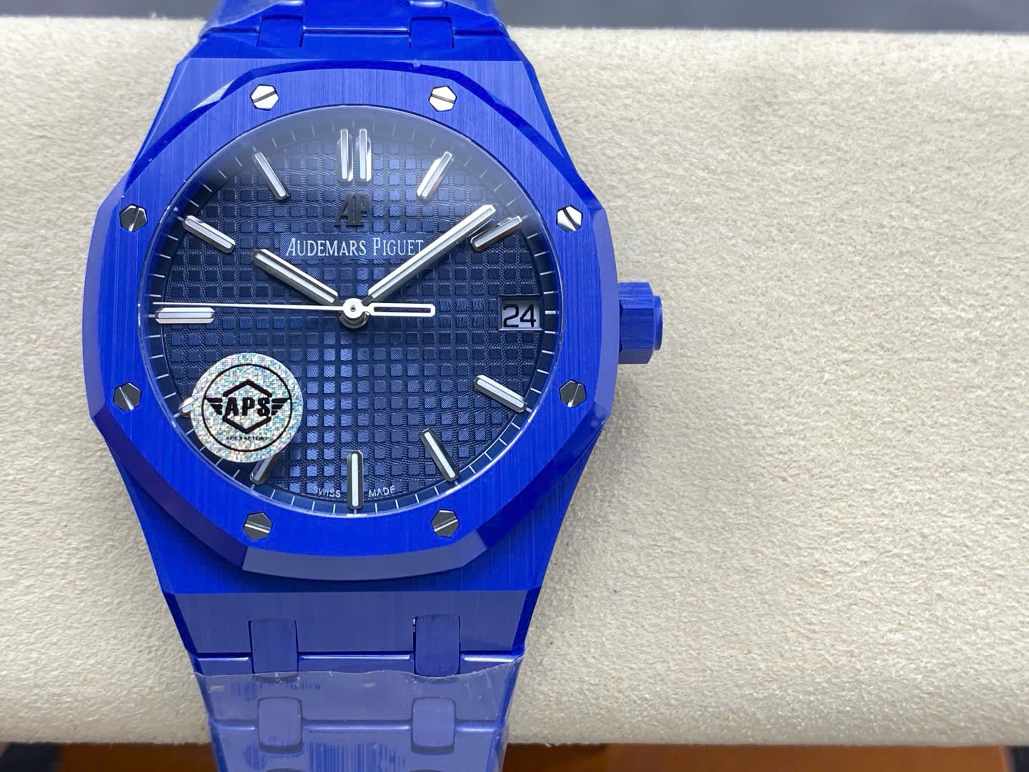 Audemars Piguet Royal Oak 15500 Blue Ceramic Blue Dial 41mm Swiss 1:1 Grade Automatic Watch - Image 2