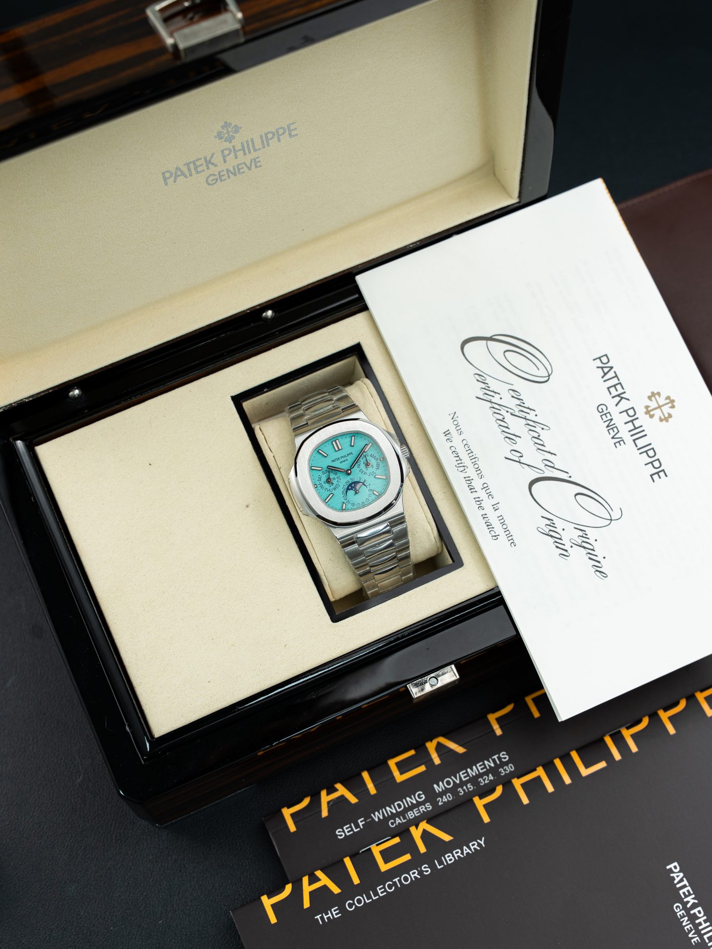Patek Philippe Nautilus 5740 Tiffany Dial 40mm Swiss 1:1 Grade Automatic Watch - Image 2