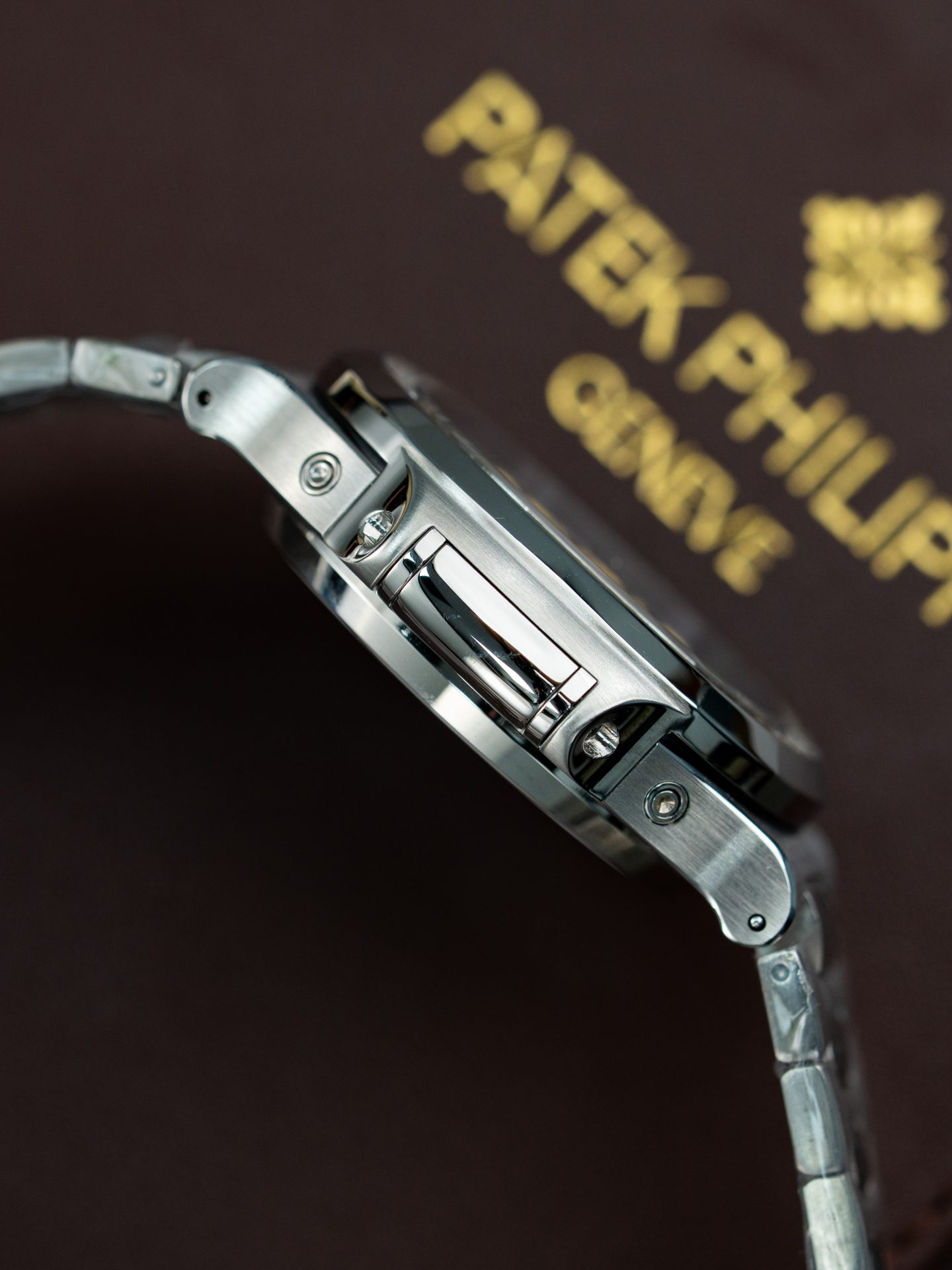 Patek Philippe Nautilus 5740 Gray Dial 40mm Swiss 1:1 Grade Automatic Watch with Gem Bezel - Image 7