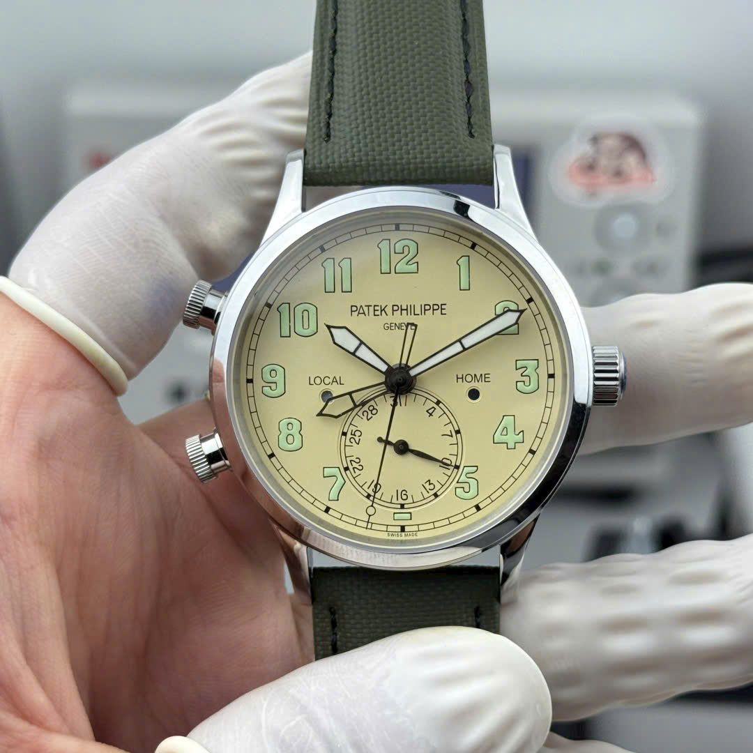 Patek Philippe Calatrava Pilot Travel Time 5524G 42mm Swiss 1:1 Grade Automatic Watch