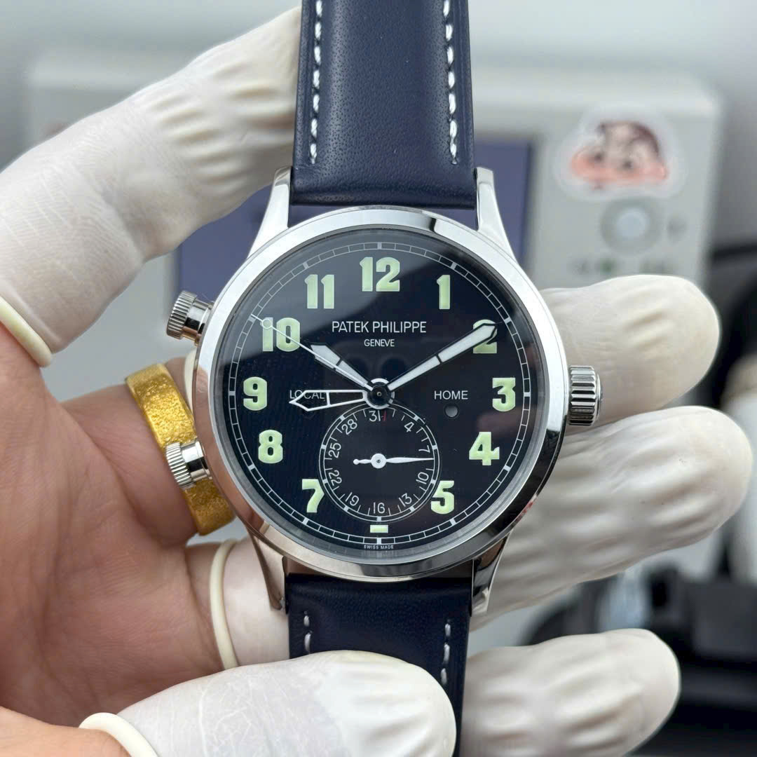 Patek Philippe Calatrava Pilot Travel Time 5524G Blue Dial Leather Strap 42mm Swiss 1:1 Grade Automatic Watch