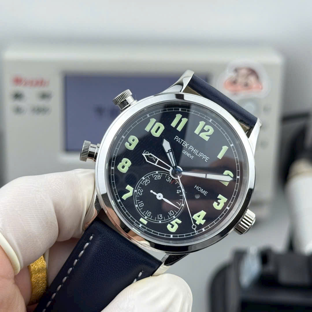 Patek Philippe Calatrava Pilot Travel Time 5524G Blue Dial Leather Strap 42mm Swiss 1:1 Grade Automatic Watch - Image 3