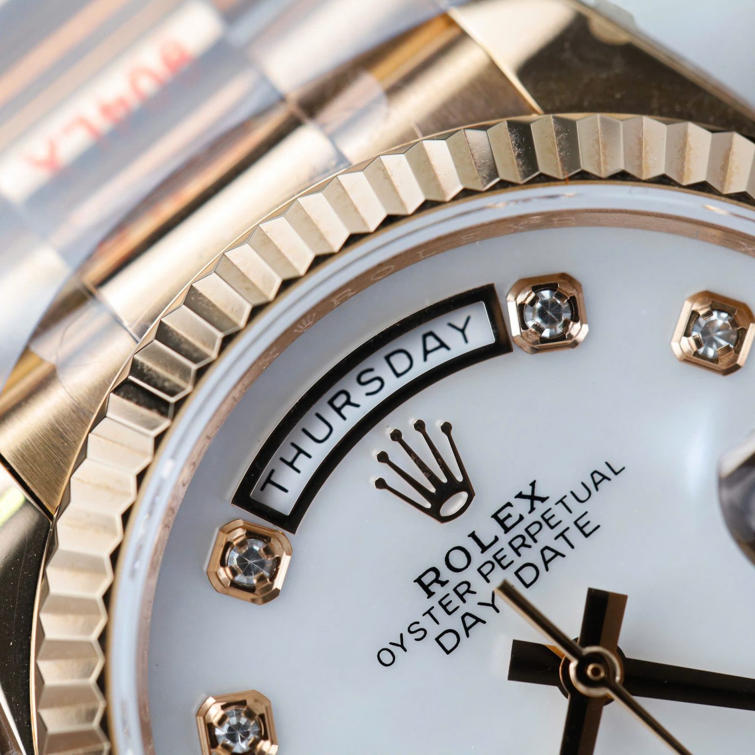 Rolex Day-Date 128235 MOP Dial 36mm Swiss 1:1 Grade Automatic Watch - Image 4