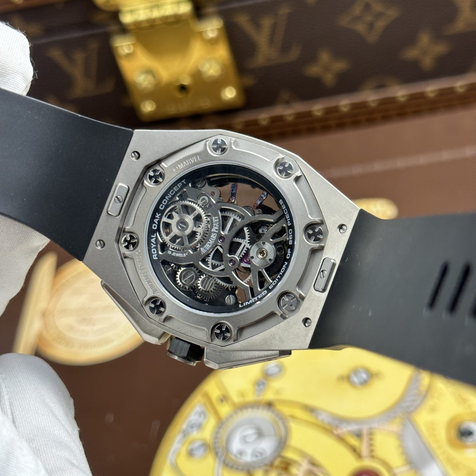 Audemars Piguet Royal Oak Titanium 26631IO Spider-Man Swiss 1:1 Grade Luxury Imitation Watch 42mm - Image 10