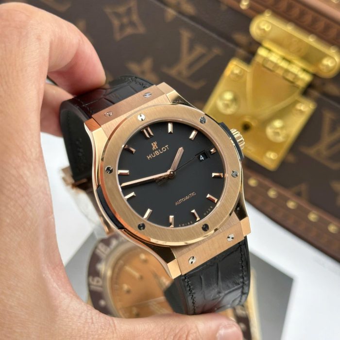 Hublot Classic Fusion King Gold Swiss 1:1 Grade Luxury Watch Black Dial Automatic 42mm