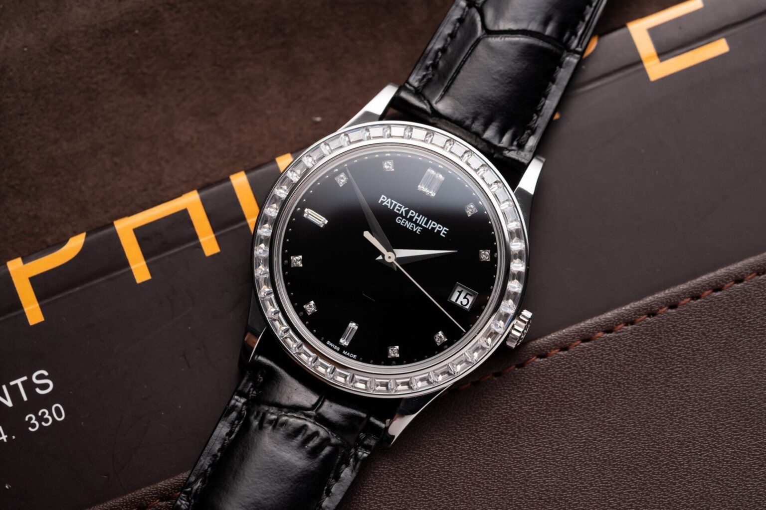 Patek Philippe Calatrava 5298P Swiss 1:1 Grade Replica Watch Black Dial Automatic 38mm