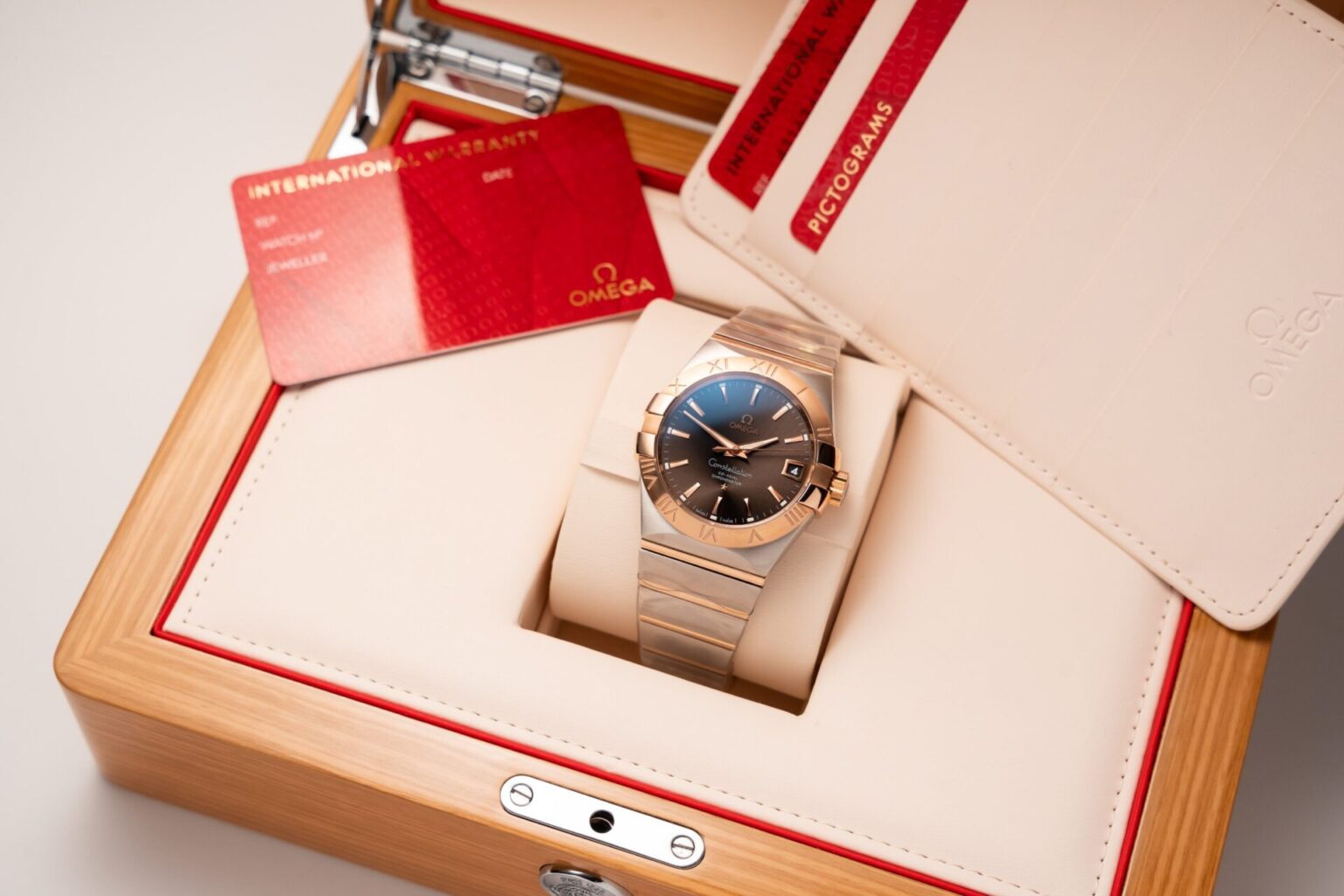 Omega Constellation Swiss 1:1 Grade Watch Brown Dial Automatic 38mm - Image 4
