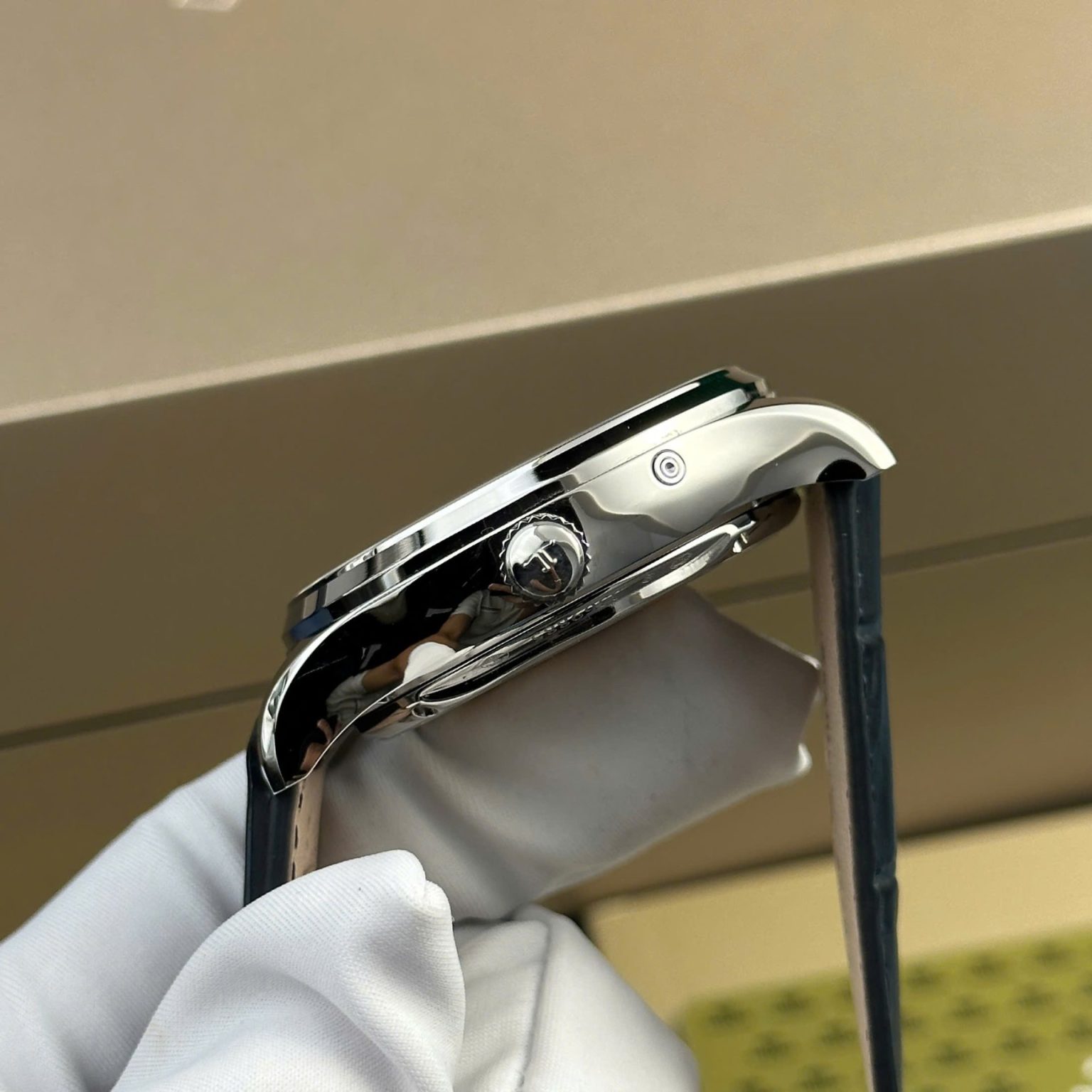 Jaeger-LeCoultre Master Ultra Thin Swiss 1:1 Grade Replica Watch Custom Tourbillon 40mm - Image 10