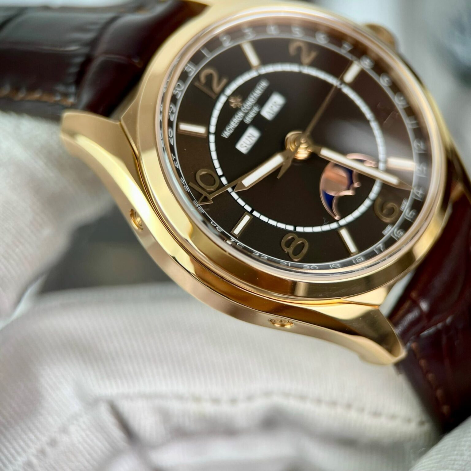 Vacheron Constantin Fiftysix 4000E Chocolate Dial 40mm Swiss 1:1 Grade Luxury Watch - Image 6