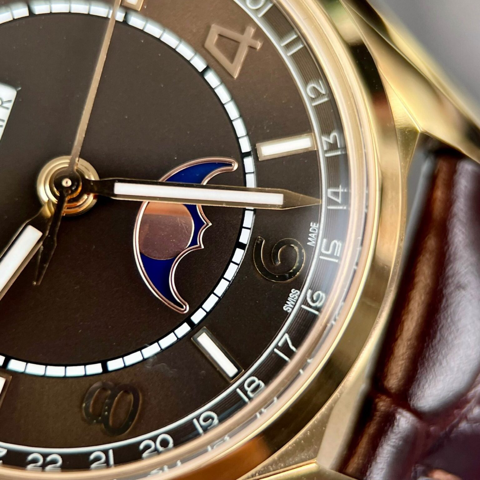 Vacheron Constantin Fiftysix 4000E Chocolate Dial 40mm Swiss 1:1 Grade Luxury Watch - Image 7