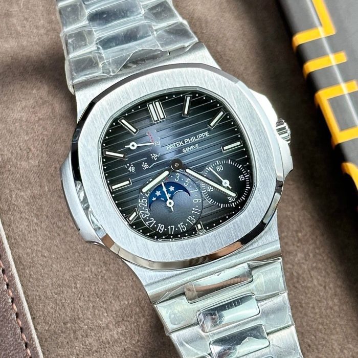 Patek Philippe Nautilus 5712/1A-001 Swiss 1:1 Grade – Black-Blue Dial