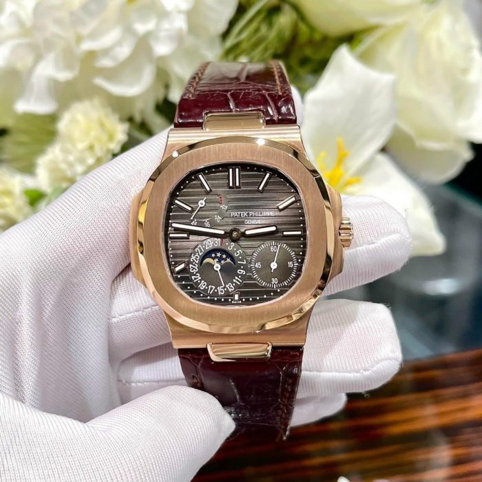 Patek Philippe Nautilus 5712R Swiss 1:1 Grade – Brown Sunburst Dial & Rose Gold Tone