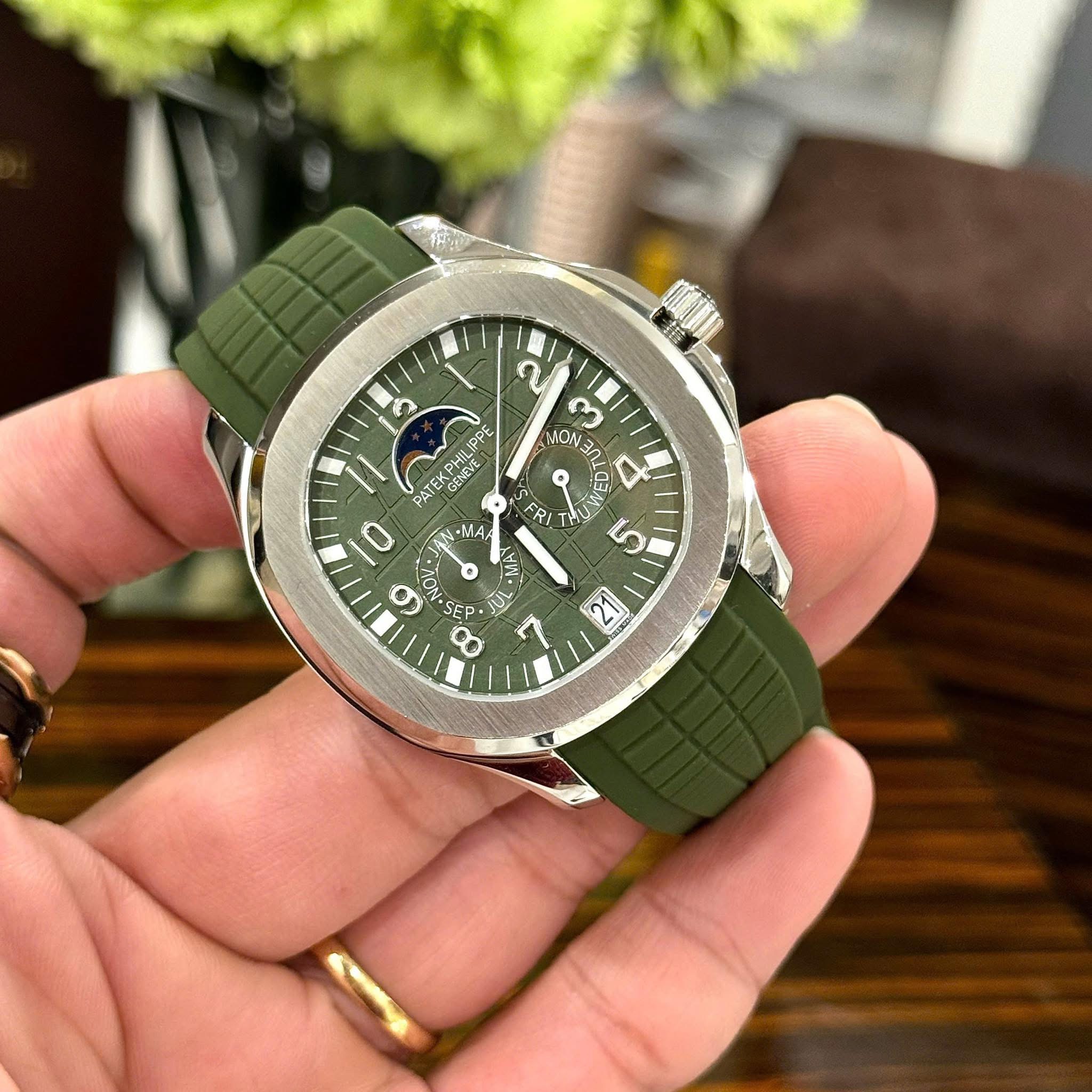 Patek Philippe Aquanaut 5261R Swiss 1:1 Grade – Khaki Green Dial & Strap - Image 8