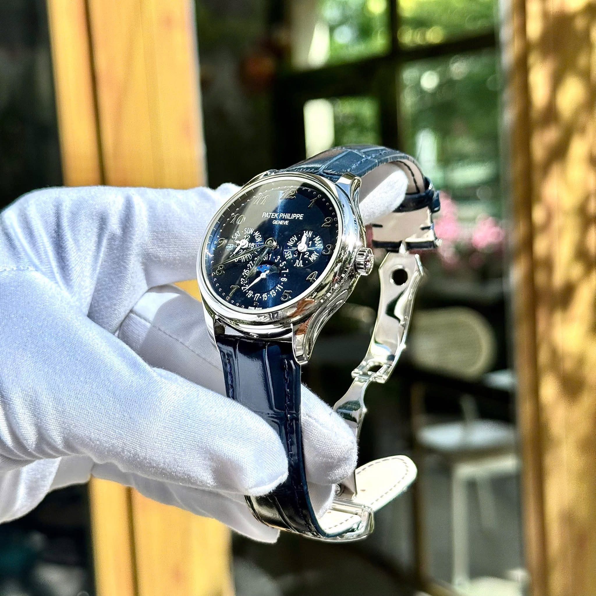 Patek Philippe Grand Complications 5327G-001 Swiss 1:1 Grade – Blue Dial & Silver Bezel - Image 2