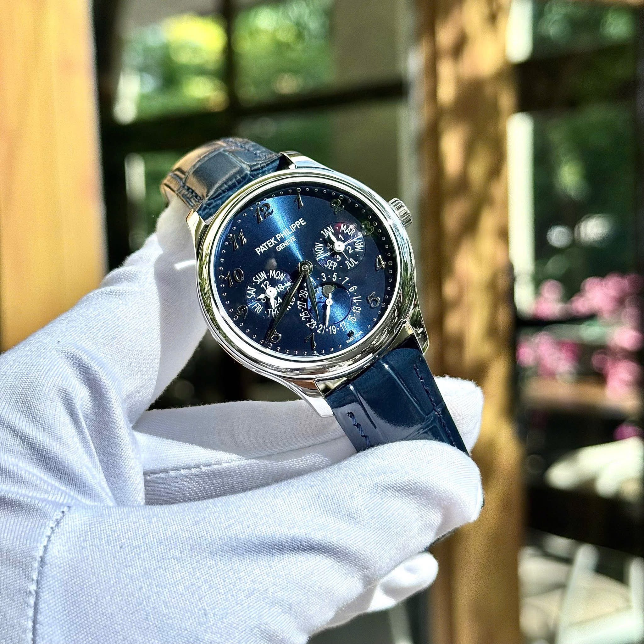 Patek Philippe Grand Complications 5327G-001 Swiss 1:1 Grade – Blue Dial & Silver Bezel - Image 4