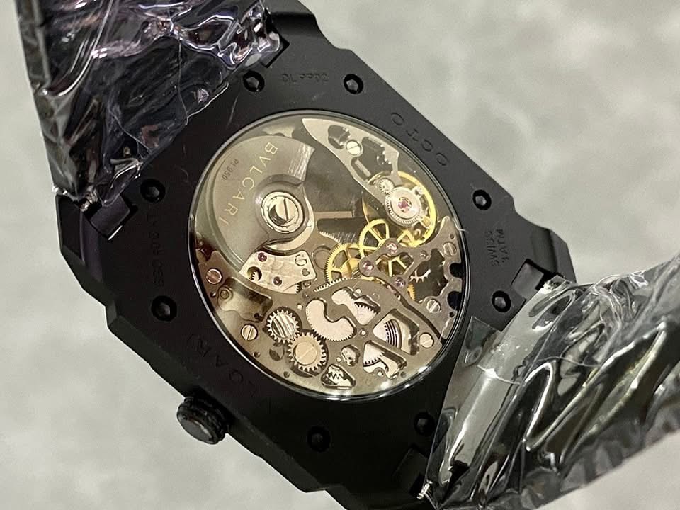 Bvlgari Octo Finissimo Swiss 1:1 Grade Watch – Black Dial & Integrated Bracelet - Image 7