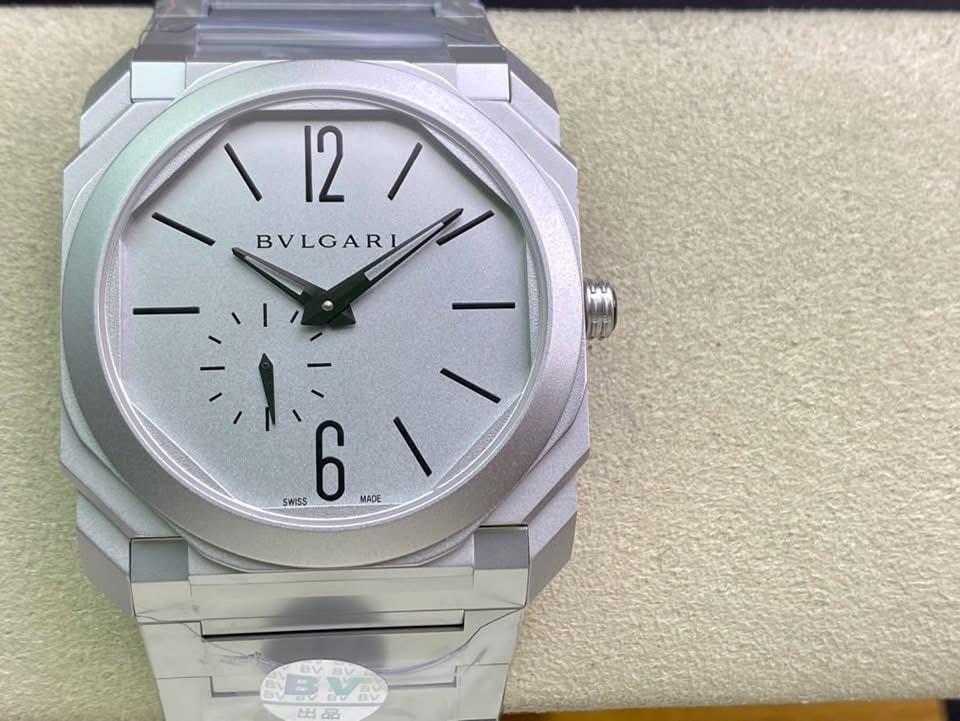 Bvlgari Octo Finissimo Swiss 1:1 Grade Watch – Light Dial & Integrated Bracelet - Image 5