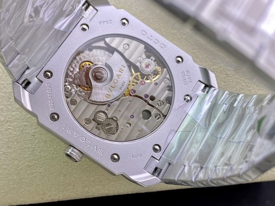 Bvlgari Octo Finissimo Swiss 1:1 Grade Watch – Light Dial & Integrated Bracelet - Image 6