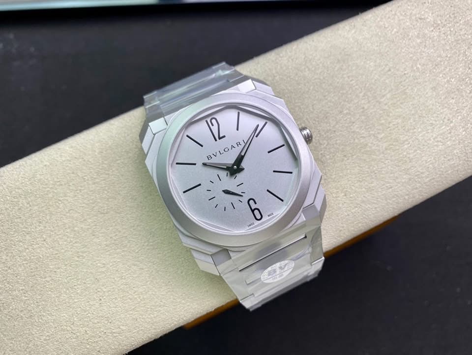 Bvlgari Octo Finissimo Swiss 1:1 Grade Watch – Light Dial & Integrated Bracelet - Image 2