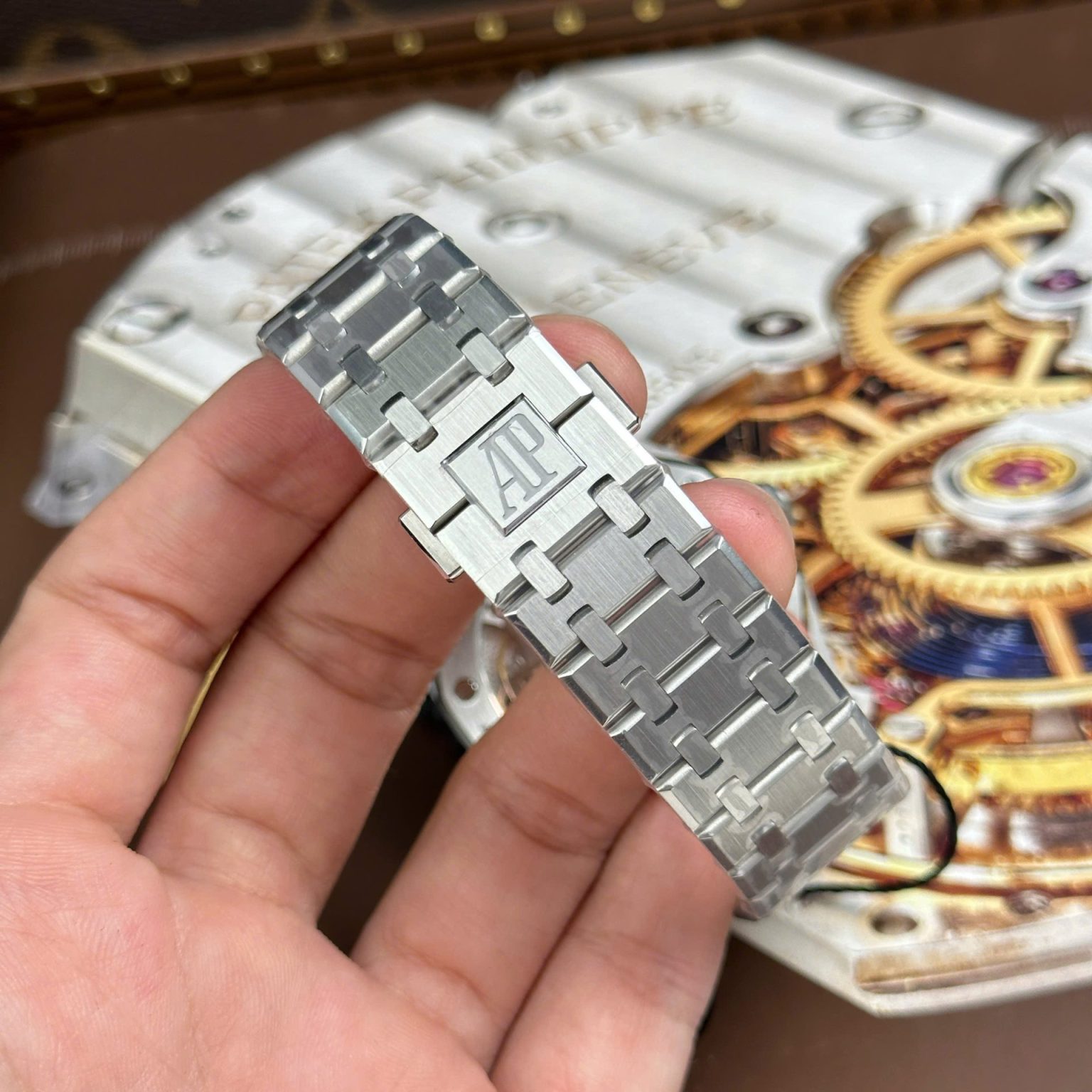 Audemars Piguet Royal Oak 15510BC Ice Blue Automatic 41mm Swiss 1:1 Grade Luxury Watch - Image 12