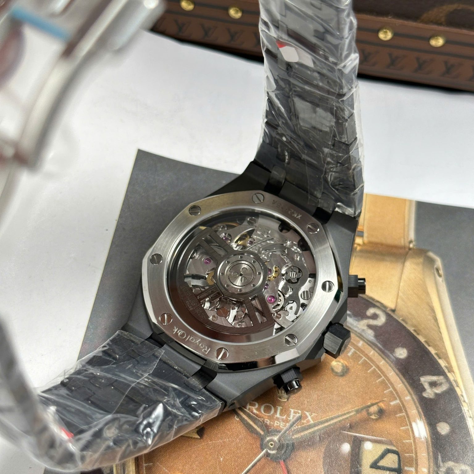 Audemars Piguet Royal Oak Chronograph 26240 Black Ceramic Charcoal Blue Dial 41mm Swiss 1:1 Grade Luxury Watch - Image 11