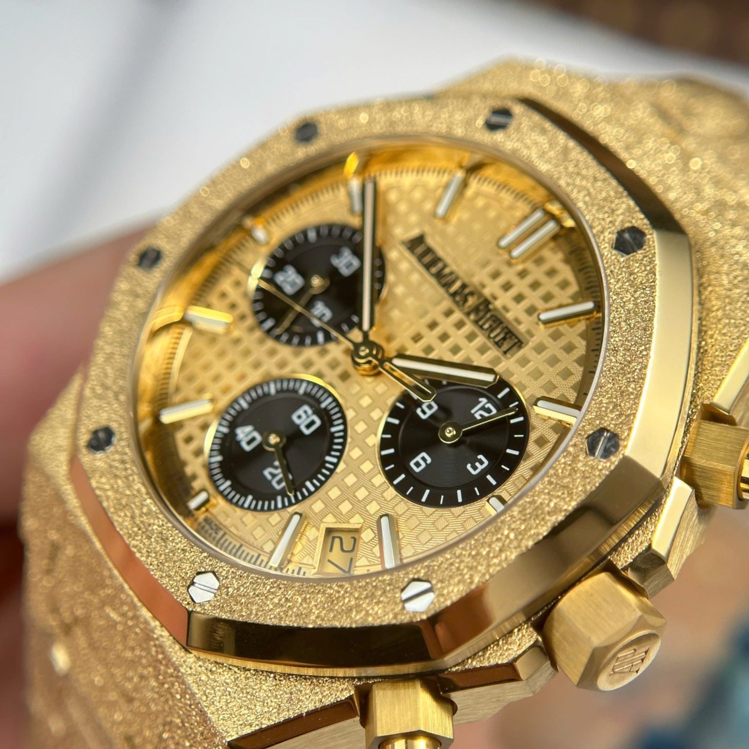 Audemars Piguet Royal Oak Chronograph 26240 Frosted Gold Yellow Dial 41mm Swiss 1:1 Grade Luxury Watch - Image 5