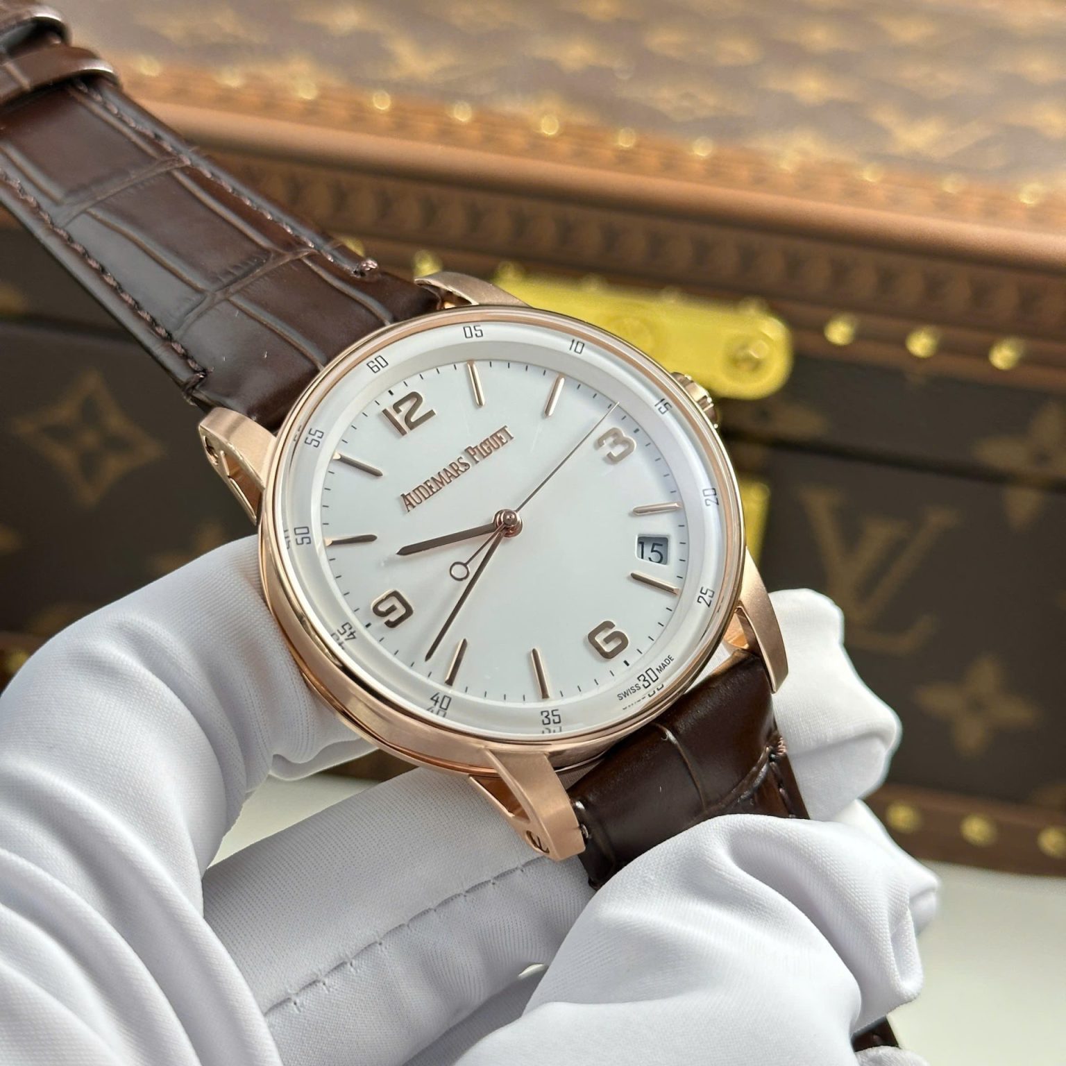 Audemars Piguet Code 11.59 Selfwinding 15210OR White Dial 41mm Swiss 1:1 Grade Luxury Watch - Image 3