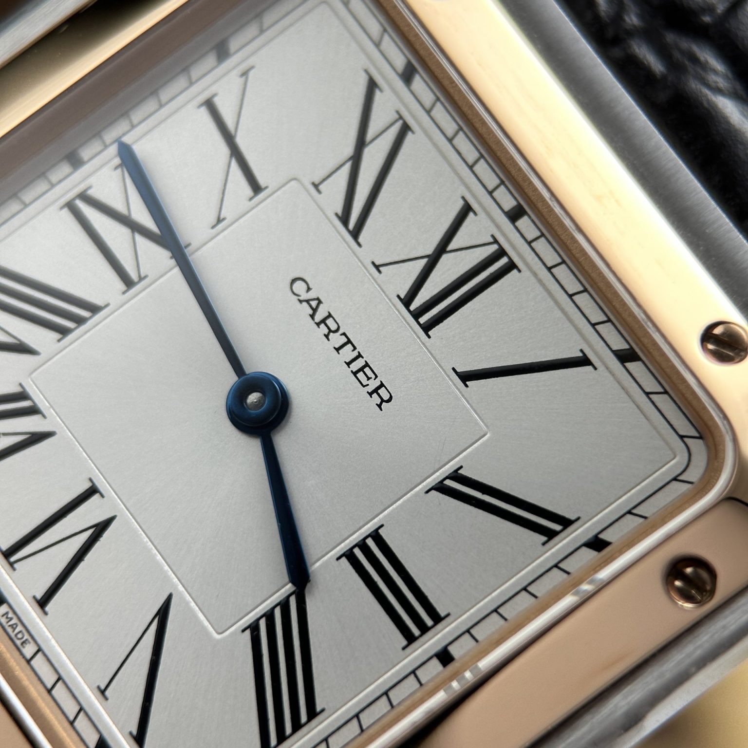 Cartier Santos Dumont Large Model White Dial 43.5×31.4mm Swiss 1:1 Grade Luxury Watch - Image 5